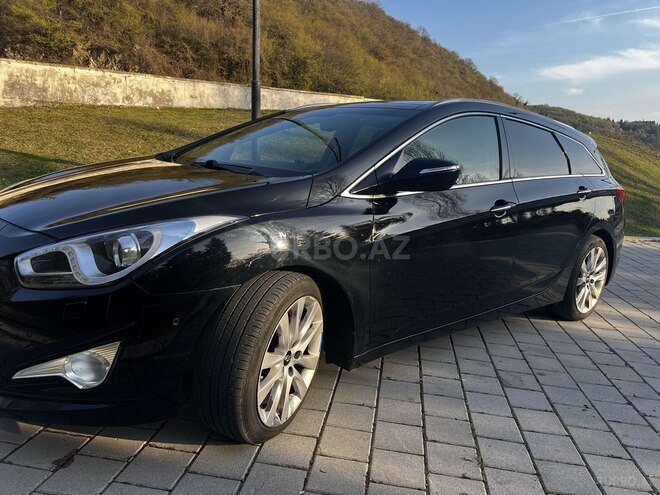 Hyundai i40 2012, 365,000 km - 1.7 l - Balakən