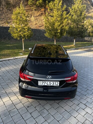 Hyundai i40 2012, 365,000 km - 1.7 l - Balakən