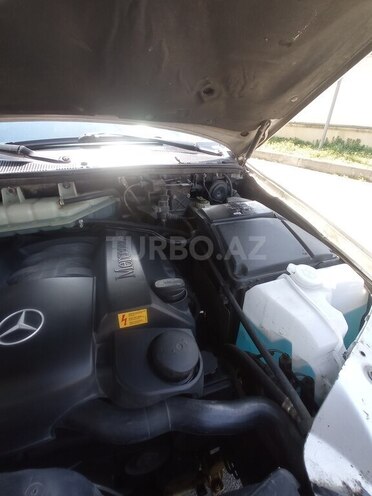 Mercedes ML 320 4MATIC 2002, 218,000 km - 3.2 л - Bakı
