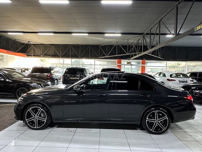 Mercedes E 300 e 2022, 80,100 km - 2.0 l - Bakı