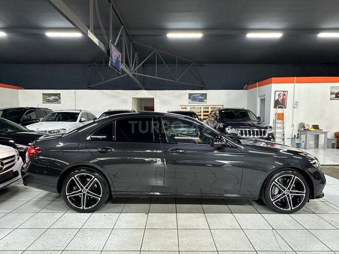 Mercedes E 300 e 2022, 80,100 km - 2.0 l - Bakı