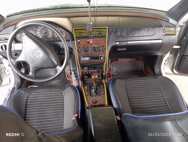 Mercedes C 180 1994, 300,549 km - 1.8 l - Ağdaş