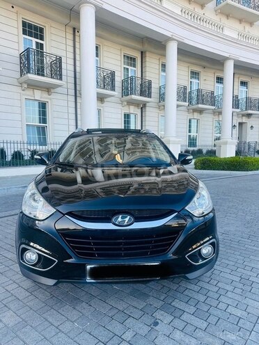 Hyundai ix35 2013, 213,000 km - 2.0 л - Bakı