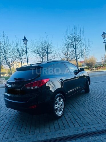 Hyundai ix35 2013, 213,000 km - 2.0 л - Bakı