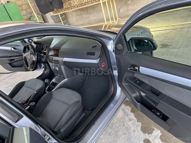 Opel Astra 2007, 280,000 km - 1.4 л - Gəncə