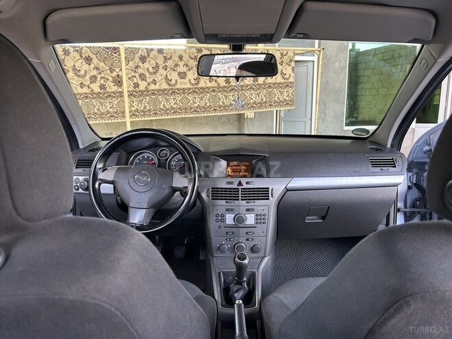 Opel Astra 2007, 280,000 km - 1.4 л - Gəncə