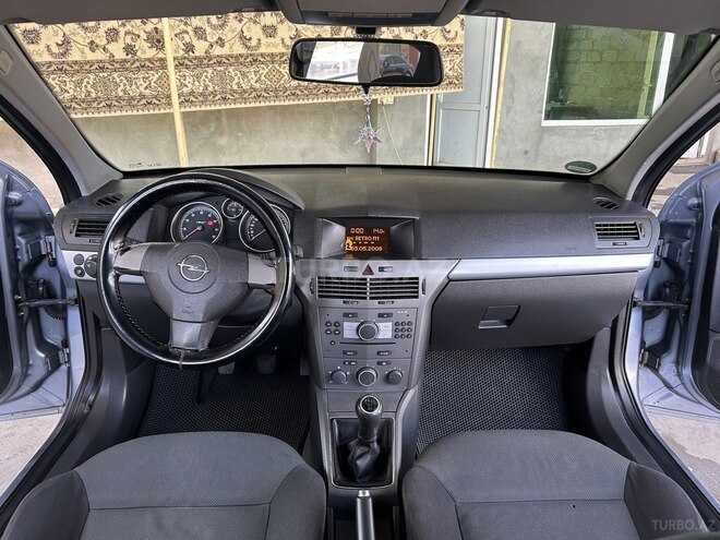 Opel Astra 2007, 280,000 km - 1.4 л - Gəncə