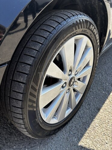 Hyundai Sonata 2009, 280,000 km - 2.4 l - Bakı