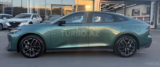 Changan Qiyuan A06-11
