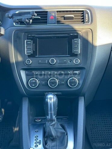 Volkswagen Jetta 2013, 273,000 km - 1.4 l - Bakı