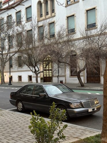 Mercedes S 350 d 1995, 299,253 km - 3.5 l - Bakı