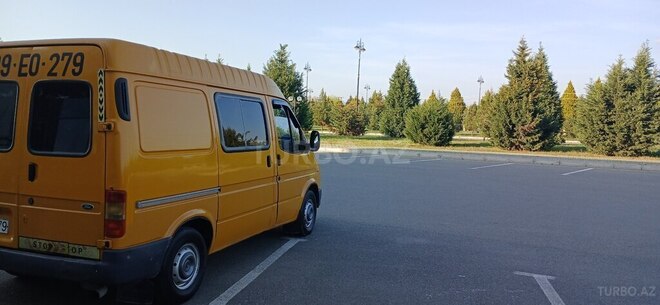Ford Transit 1999, 760,000 km - 2.5 l - Ağdaş