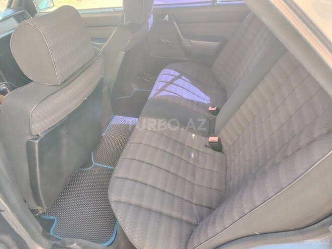 Mercedes 190 1991, 370,497 km - 2.0 л - Bakı