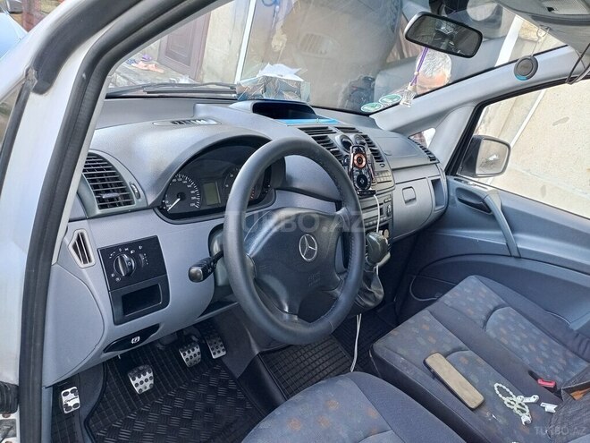 Mercedes Vito 111 2009, 424,300 km - 2.2 л - Bakı