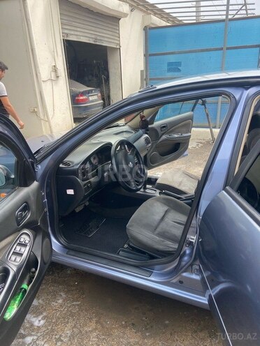 Nissan Sunny 2005, 370,000 km - 1.3 l - Bakı