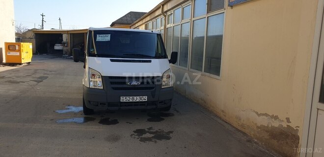 Ford Transit 2011, 132,000 km - 2.2 l - Salyan