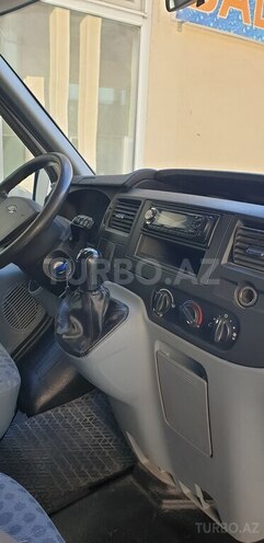 Ford Transit 2011, 132,000 km - 2.2 l - Salyan