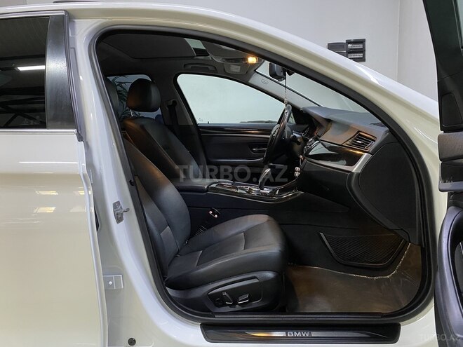 BMW 528 2014, 101,000 km - 2.0 l - Sumqayıt