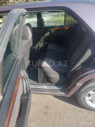 Mercedes E 200 d 1993, 355,000 km - 2.0 l - Sumqayıt