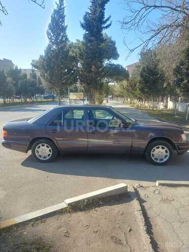 Mercedes E 200 d 1993, 355,000 km - 2.0 l - Sumqayıt
