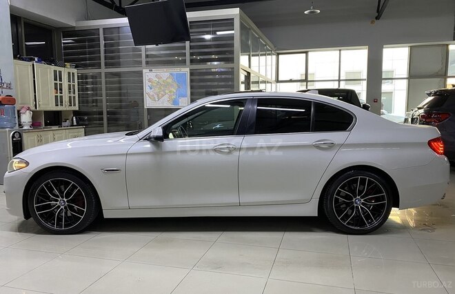 BMW 528 2014, 101,000 km - 2.0 l - Sumqayıt