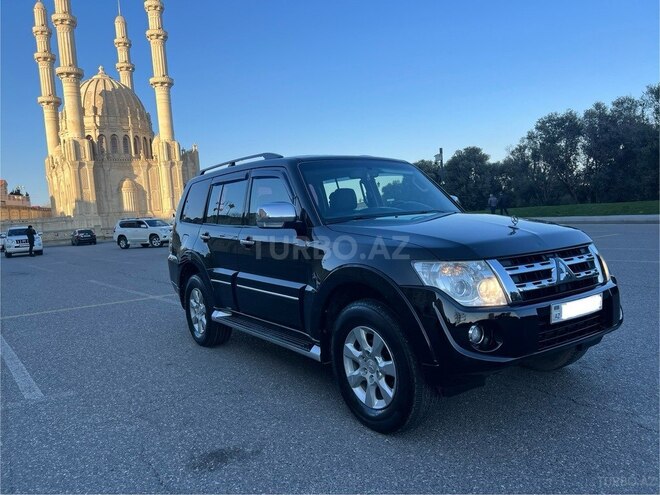 Mitsubishi Pajero 2014, 172,000 km - 3.0 л - Bakı