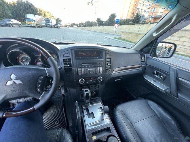 Mitsubishi Pajero 2014, 172,000 km - 3.0 л - Bakı