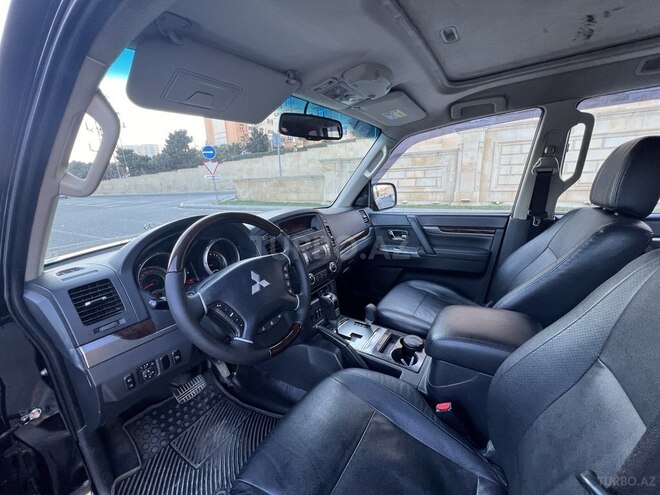 Mitsubishi Pajero 2014, 172,000 km - 3.0 л - Bakı