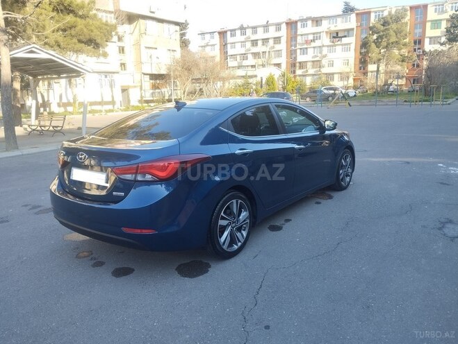 Hyundai Elantra 2015, 37,929 km - 1.8 л - Bakı
