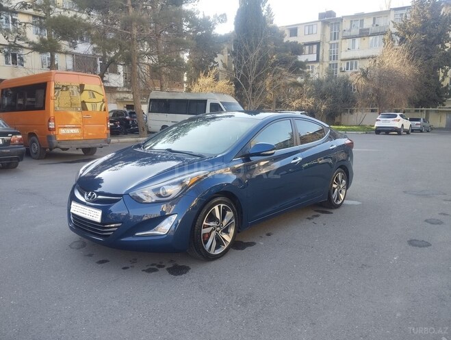 Hyundai Elantra 2015, 37,929 km - 1.8 л - Bakı