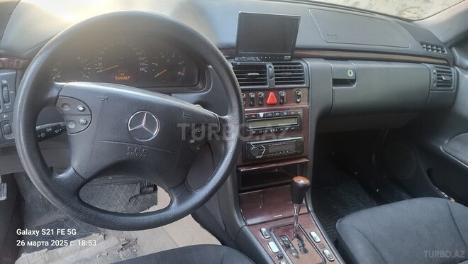 Mercedes E 220 d 2002, 554,444 km - 2.2 l - Gəncə