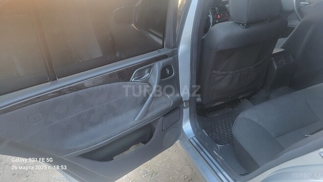 Mercedes E 220 d 2002, 554,444 km - 2.2 l - Gəncə