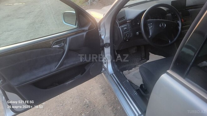 Mercedes E 220 d 2002, 554,444 km - 2.2 l - Gəncə