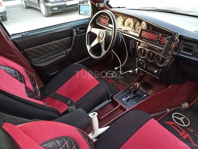 Mercedes 190 1990, 324,611 km - 2.0 l - Balakən