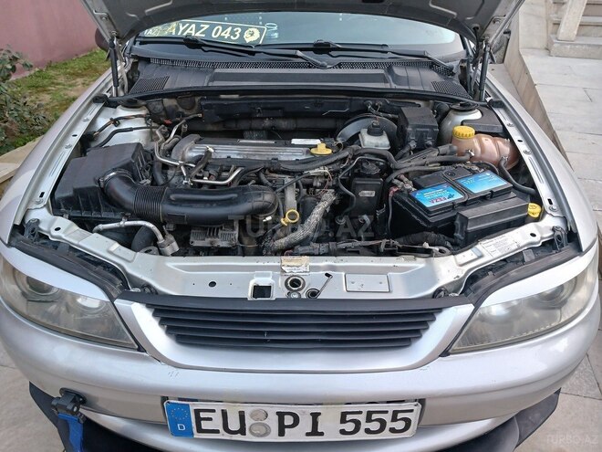 Opel Vectra 2001, 295,176 km - 2.2 l - Bakı