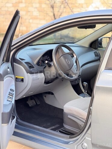 Hyundai Accent 2017, 151,835 km - 1.6 l - Bakı