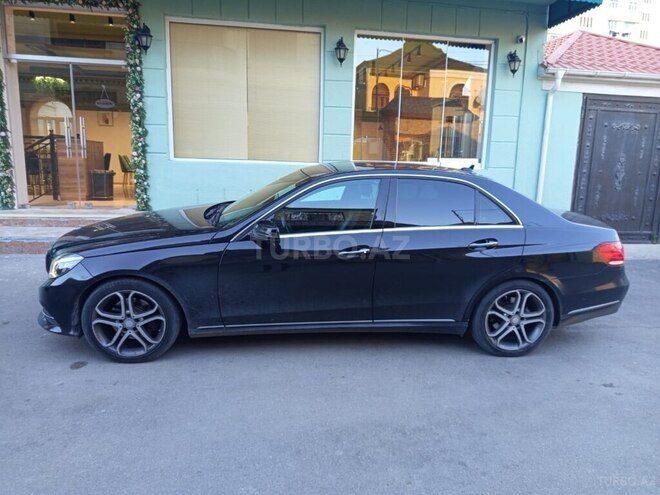 Mercedes E 250 4MATIC 2015, 255,736 km - 2.2 л - Bakı