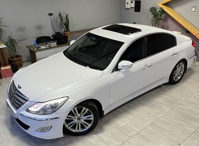 Hyundai Genesis-6