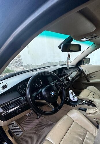 BMW 530 2005, 330,000 km - 3.0 l - Bakı