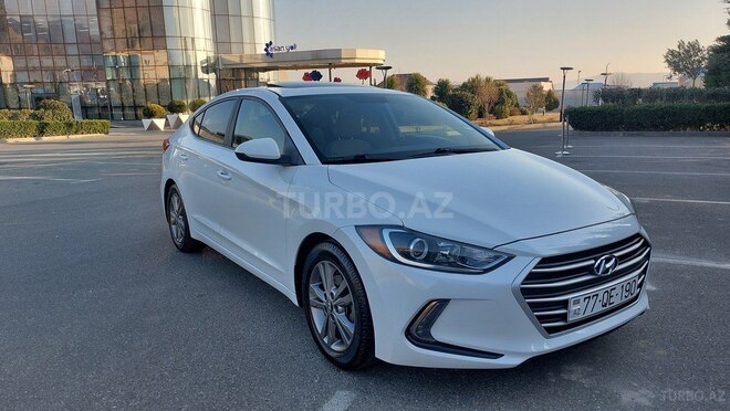 Hyundai Elantra 2017, 71,200 km - 2.0 л - Şəki