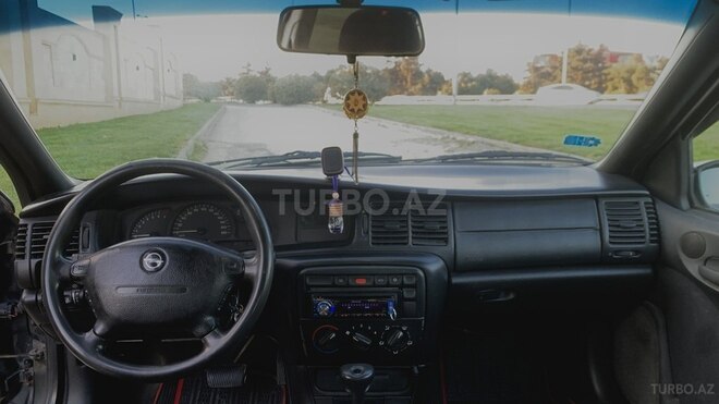 Opel Vectra 1997, 545,350 km - 1.8 l - Bakı