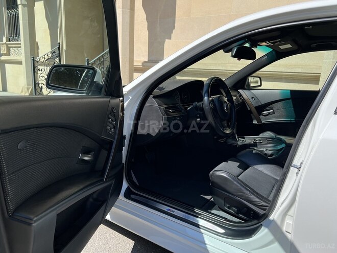 BMW 525 2006, 165,000 km - 2.5 l - Bakı