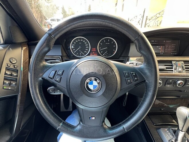 BMW 525 2006, 165,000 km - 2.5 l - Bakı
