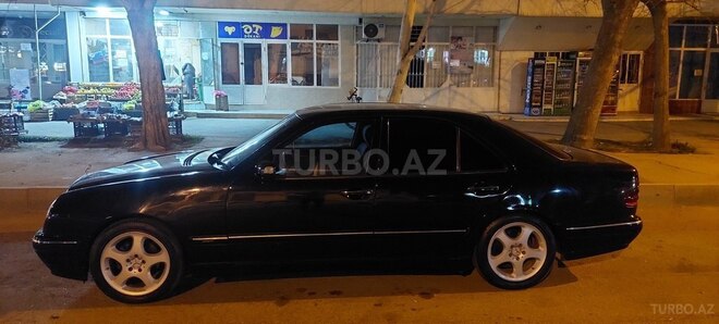 Mercedes E 220 d 2000, 363,000 km - 2.2 l - Mingəçevir