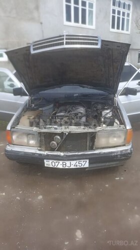 Mercedes 190 1989, 321,000 km - 2.0 l - Astara