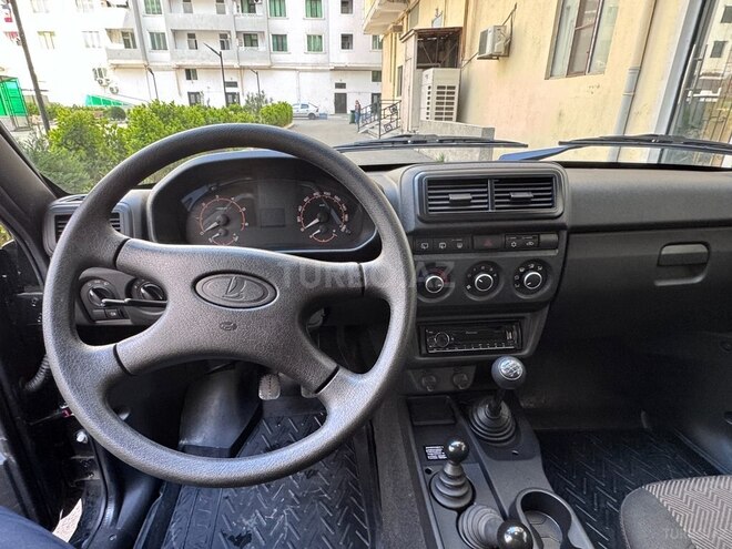 LADA (VAZ) Niva 2025, 2,000 km - 1.7 l - Bakı