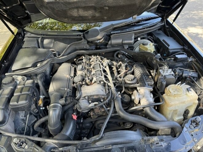 Mercedes E 220 d 2000, 363,000 km - 2.2 l - Mingəçevir