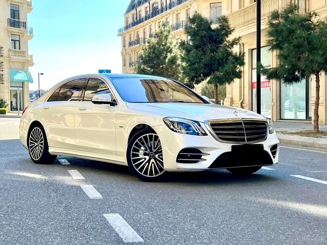 Mercedes  2017, 93,000 km - 3.0 л - Bakı