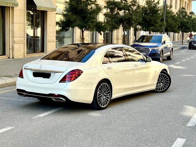 Mercedes  2017, 93,000 km - 3.0 л - Bakı