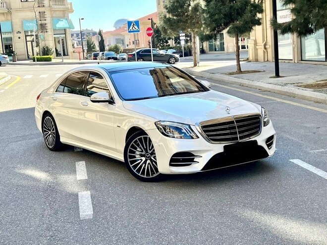Mercedes  2017, 93,000 km - 3.0 л - Bakı